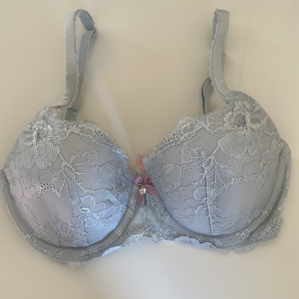 Victoria’s Secret Body by Victoria Demi bra